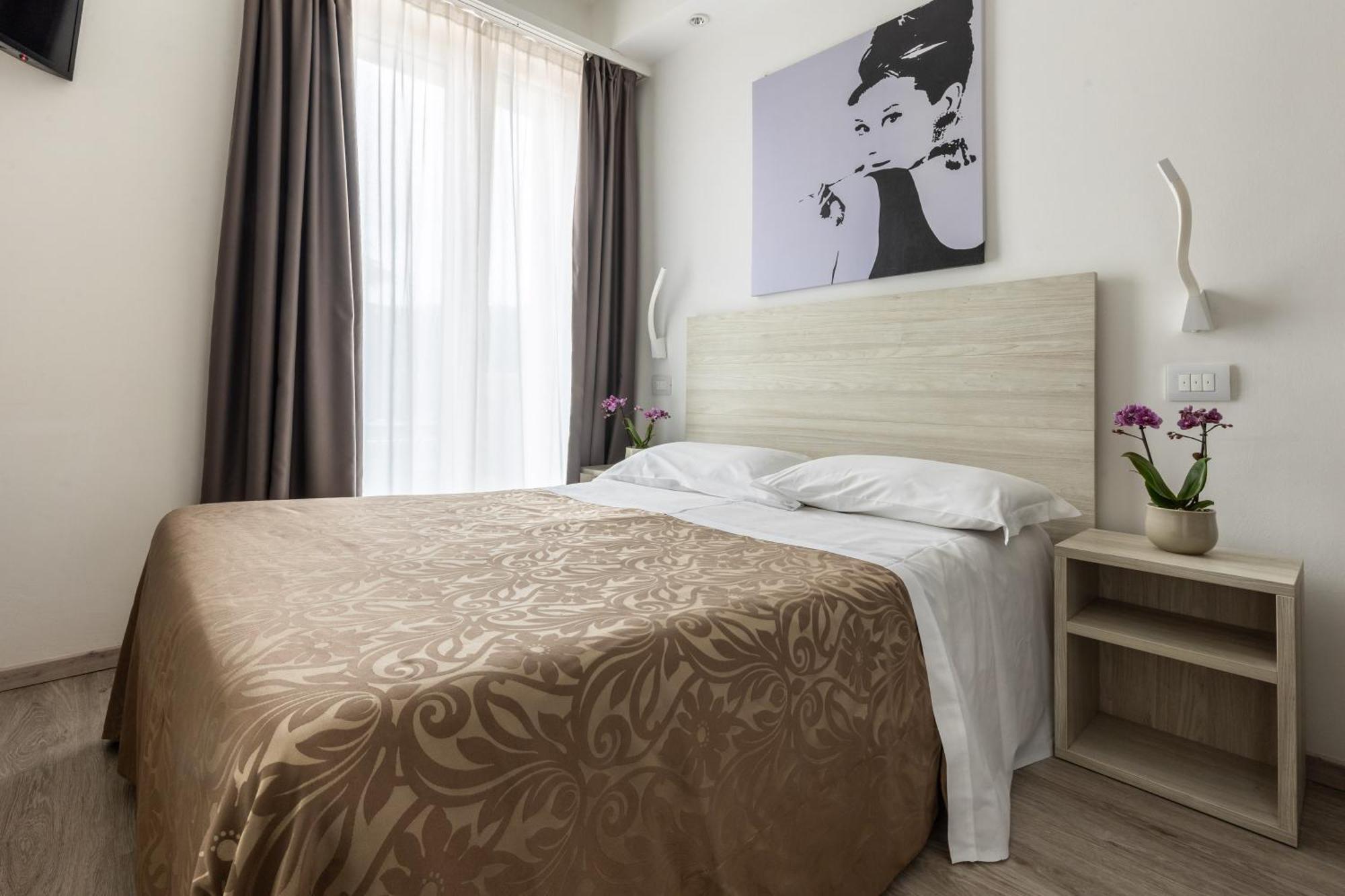 Hotel Italia Garda  Phòng bức ảnh